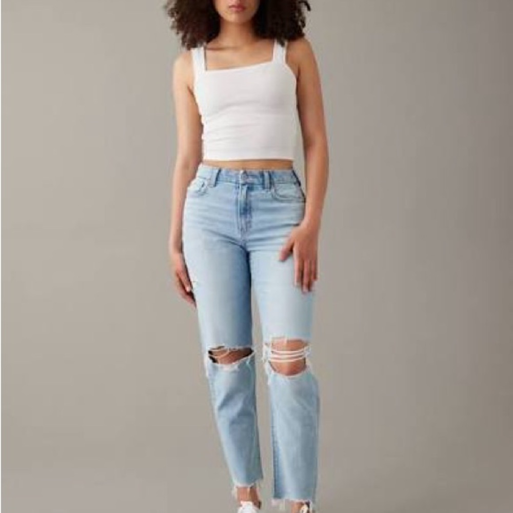 American Eagle Curve Love Mom Jeans